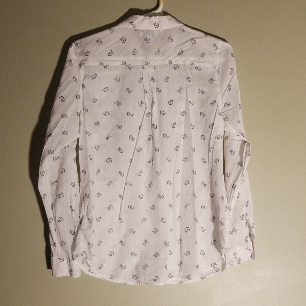 Shirt - Picture 4 of 4